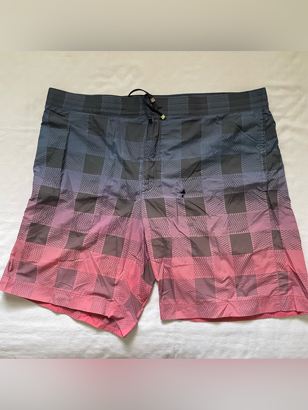 Louis Vuitton Damier Gradient Swim Trunks Shorts Pink Blue Size L Made Italy
